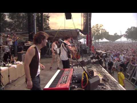 Mumford & Sons - The Cave (Live from Bonnaroo 2011)