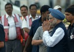 INDIA-PRIME-MINISTER-MANMOHAN-SINGHAN-ARRIVE-KOLKATA