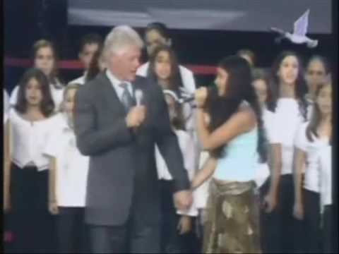 President Bill Clinton Sings John Lennon's Imagine