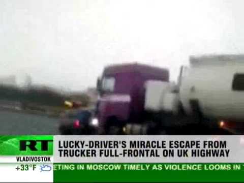 Bonnet Blindness: Lorry pushes car on motorway at 60 mph