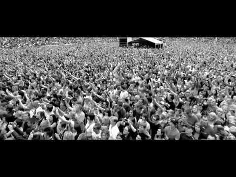 Stereophonics - Trouble - Live from Cardiff City FC Stadium (HD)