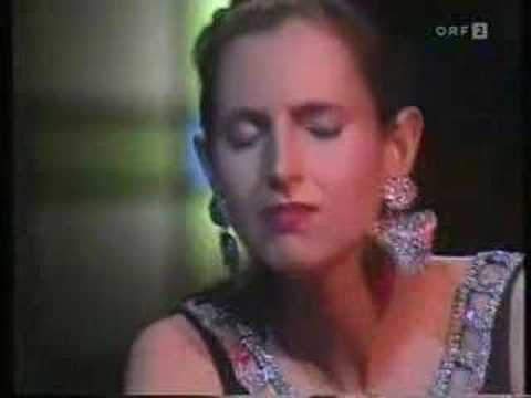 Very Hot Stuff - Barbara Dennerlein on Hammond B3 Organ