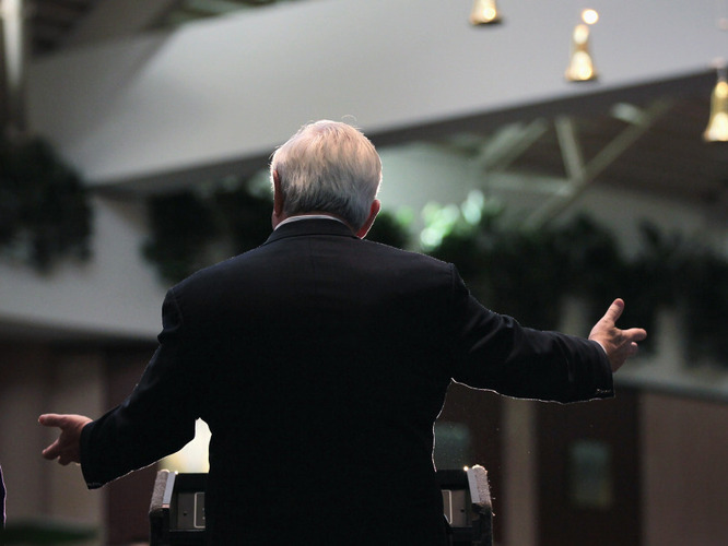 Newt Gingrich speaks Wednesday at Southbridge Mall in Mason City, Iowa. 