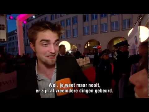 Brussels VTM Interview - Robert Pattinson