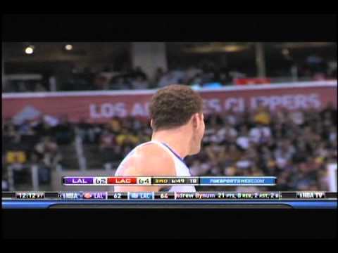 Lakers F Matt Barnes shoves Clippers F Blake Griffin to the ground, gets flagrant foul one