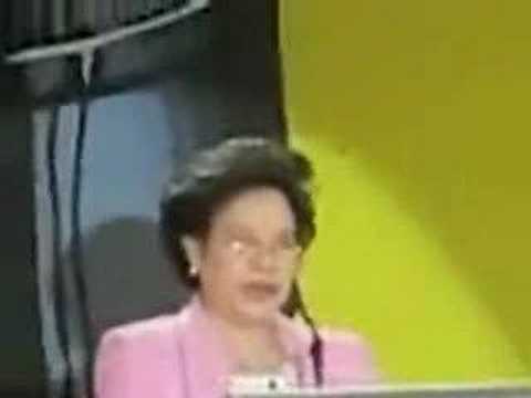 Miriam Santiago as standup comic