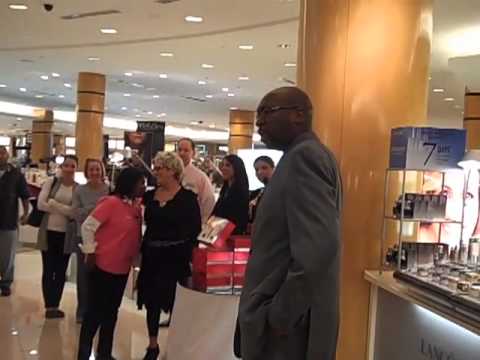 Random Act of Culture at Belk Southpark Mall - Opera Carolina