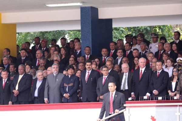 Presidents, prime-ministers, and foreign ministers from Latin America and the Caribbean were present, together with Venezuelan m