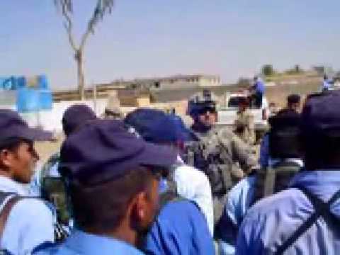 Soldier Insults Iraqi police