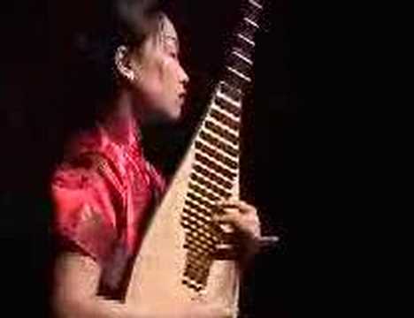 Chinese music - traditional pipa solo by Liu Fang 霸王卸甲劉芳琵琶