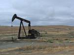 An idle oil well along Palmer Road, on Anticline Ridge in the eastern portion of Coalinga Oil Field.