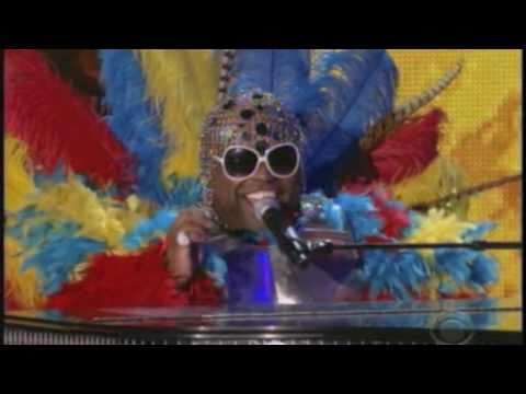 Grammys 2011: Cee-Lo Green with Gwyneth Paltrow - Forget You