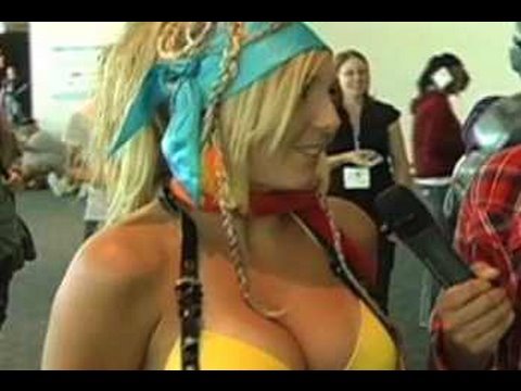 Best Comic-Con Cosplay and 4Chan Blocked?