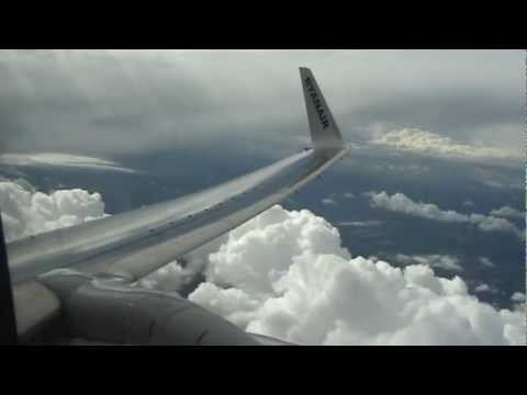 ✈ RYANAIR | Take Off London Stansted | 26th May 2011 | B737-800 EI-DYF