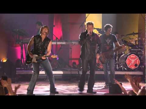 Rascal Flatts - Fast Cars And Freedom