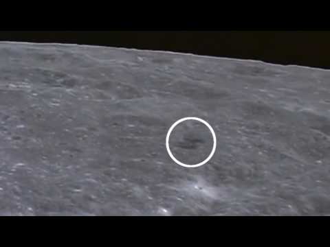 NASA Moon Anomaly Captured On Video #2 - The Flash 2010