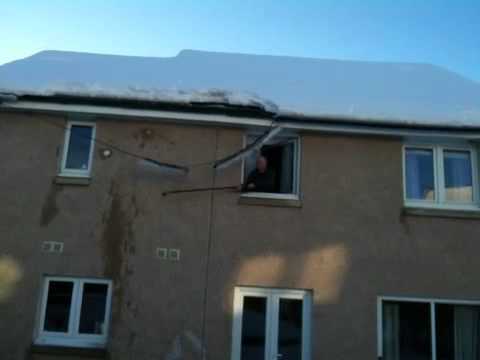 Funny DIY Avalanche - Snow Scotland Stevie & Naj