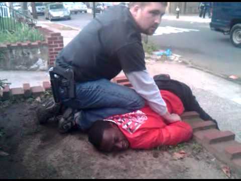 police brutality or justified force south jamaica queens oct,7,2010.3GP