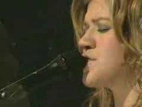 Kelly Clarkson - Breakaway - Live on VH1