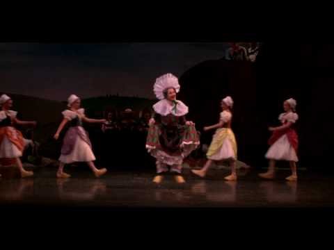 Sir Frederick Ashton's La Fille mal gardée, clog dance