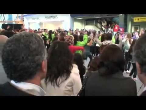 Flashmob 2011 - Airport Ponta Delgada, Portugal