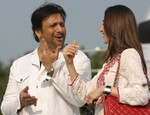 India Bollywood Actress  Govinda and Karishma Kapoor  