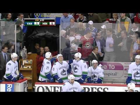 Rick Rypien vs Minnesota Wild Fan