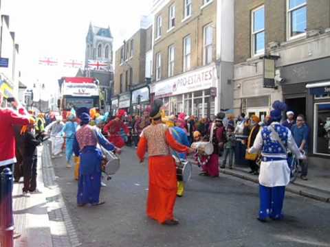 Bhangra Dancing at Vaisakhi Festival, Gravesend, 16th April 2011