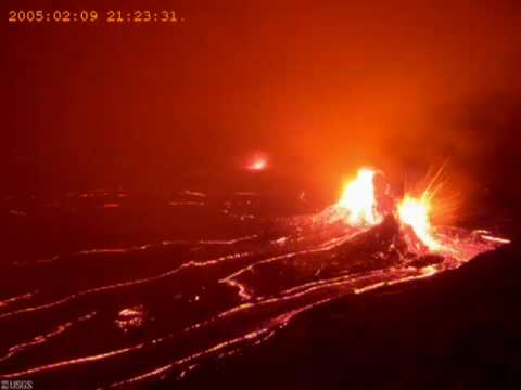 Volcano Lava Flow - Timelapse