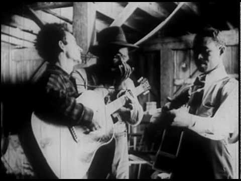 Woody Guthrie & Pete Seeger: Live American Folk Music and Songs Documentary (1946)