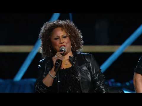 Bruce Springsteen w. Darlene Love - A Fine Fine Boy - Madison Square Garden, NYC - 2009/10/29&30