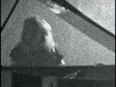 Brenda Russell - Piano In The Dark