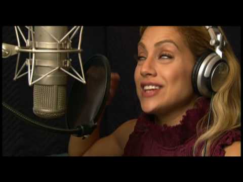 Brittany Murphy - Somebody To Love (Music Video)