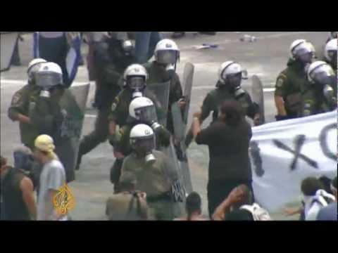 Clashes amid Greece's austerity vote