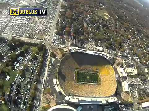 Parachuting Into Michigan Stadium with the 101st Airborne Division