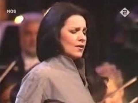 Angela GHEORGHIU - O mio babbino caro - G Schicchi - Puccini