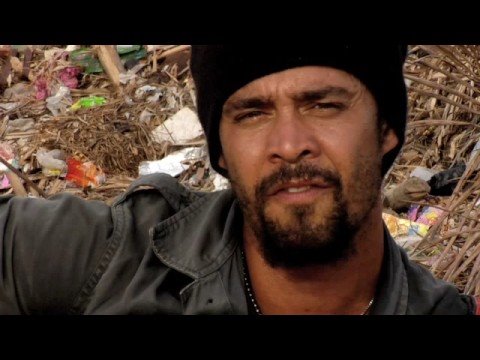 Michael Franti: Hey World (Don't Give Up)