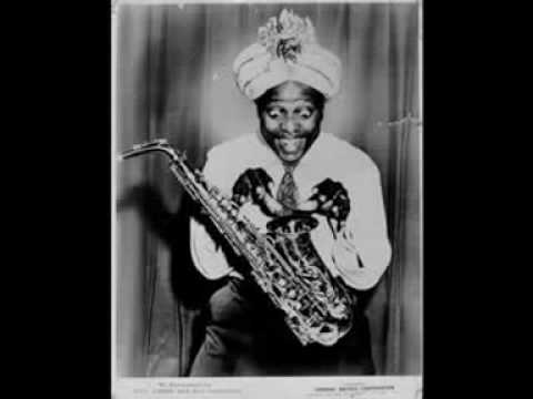 LOUIS JORDAN - AIN'T NOBODY HERE BUT US CHICKENS- 1956