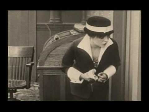 Mabel Normand-Mabels Blunder-Pt1/2-1914 Silent