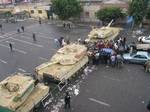 Egyptian Abrams tanks.Australia – Australian Army: 59 M1A1SAs (hybrids with a mix of equipment used by US Army and Marine Corps tanks, without depleted uranium layers in armor) tanks were bought from the United States in 2006, to replace the Leopard AS1 in 2007.