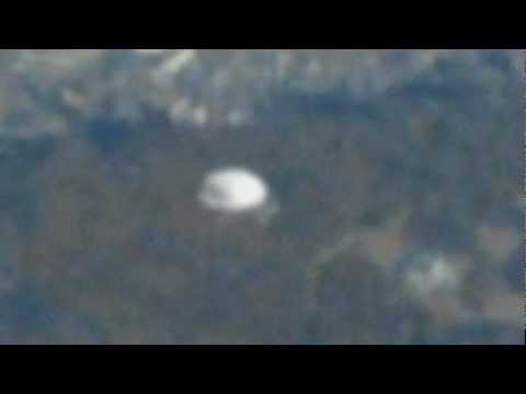 UFO Caught From Airplane - Seoul, South Korea - April 07, 2012