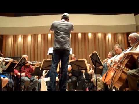 Lost composer Michael Giacchino rehearses with the Lost Live orchestra.mp4