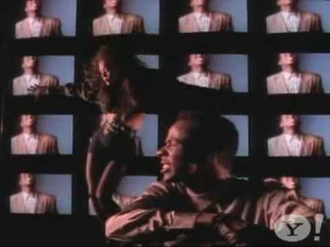 Bobby Brown - Don't Be Cruel (12