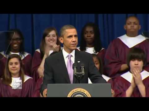 !!STUDENT FALLS ASLEEP DURING PRESIDENT OBAMA'S SPEECH!!