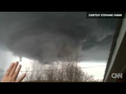 Woman Prays While Tornado Approaches - West Liberty, KY March 2, 2012