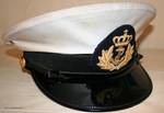 Officer's hat from the Royal Norwegian Navy, in use until 2005 .Newer hats looks similar, but is more 