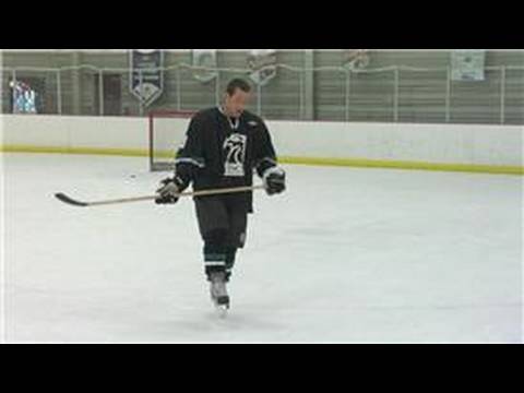 How to Play Ice Hockey : How to Stop and Quick-Start in Ice Hockey