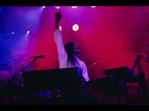 喜多郎Kitaro - Silk Road from Best Of Kitaro DVD 2001