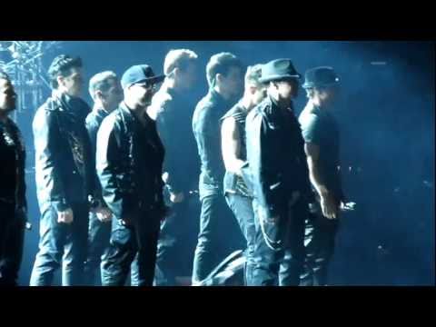 [HD] - NKOTBSB - Concert Opening - Toronto Air Canada Centre ACC - June 8 2011