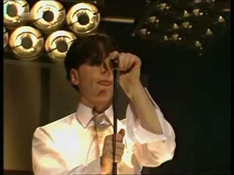 Simple Minds - I travel 1980